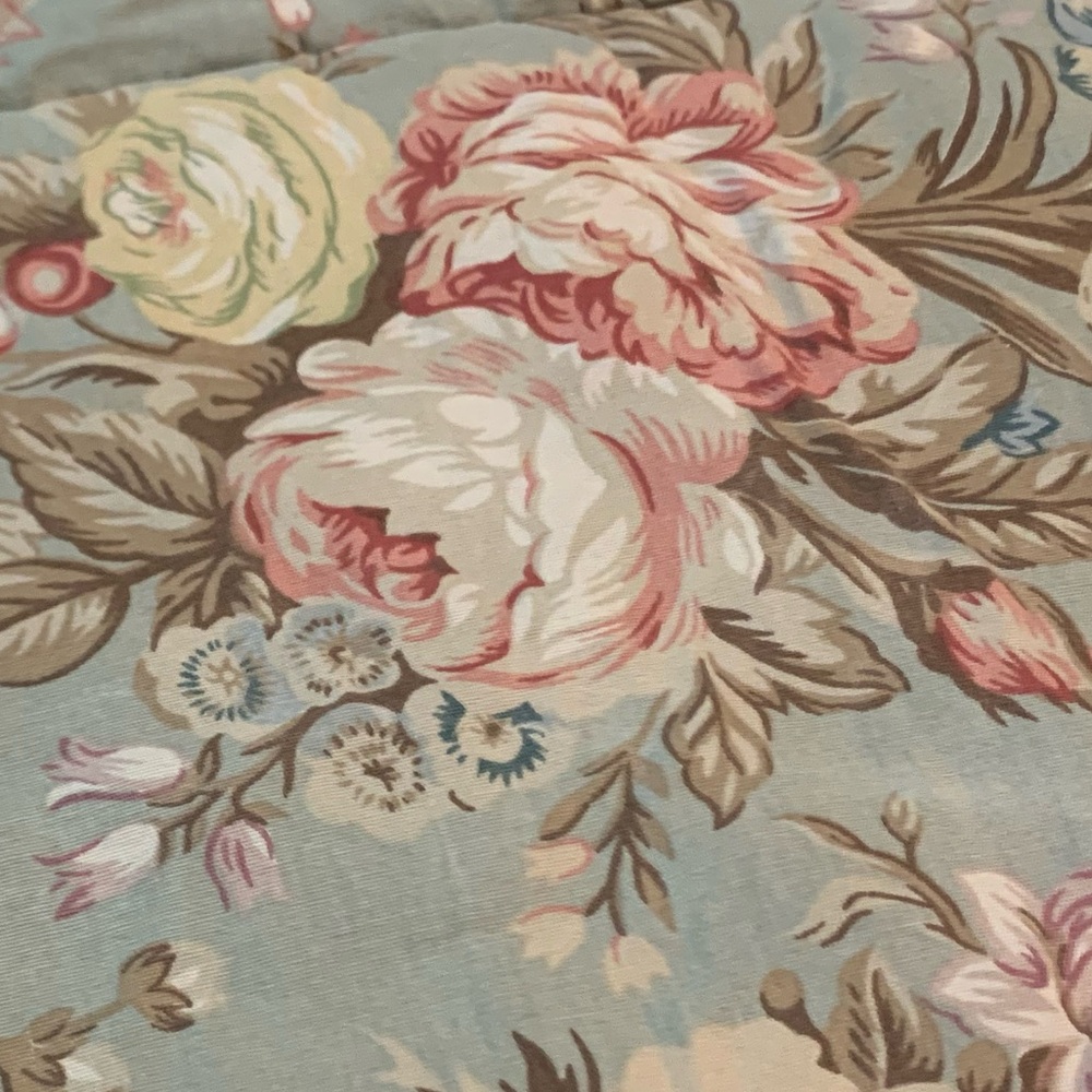 Ralph Lauren Charolette queen flat sheet